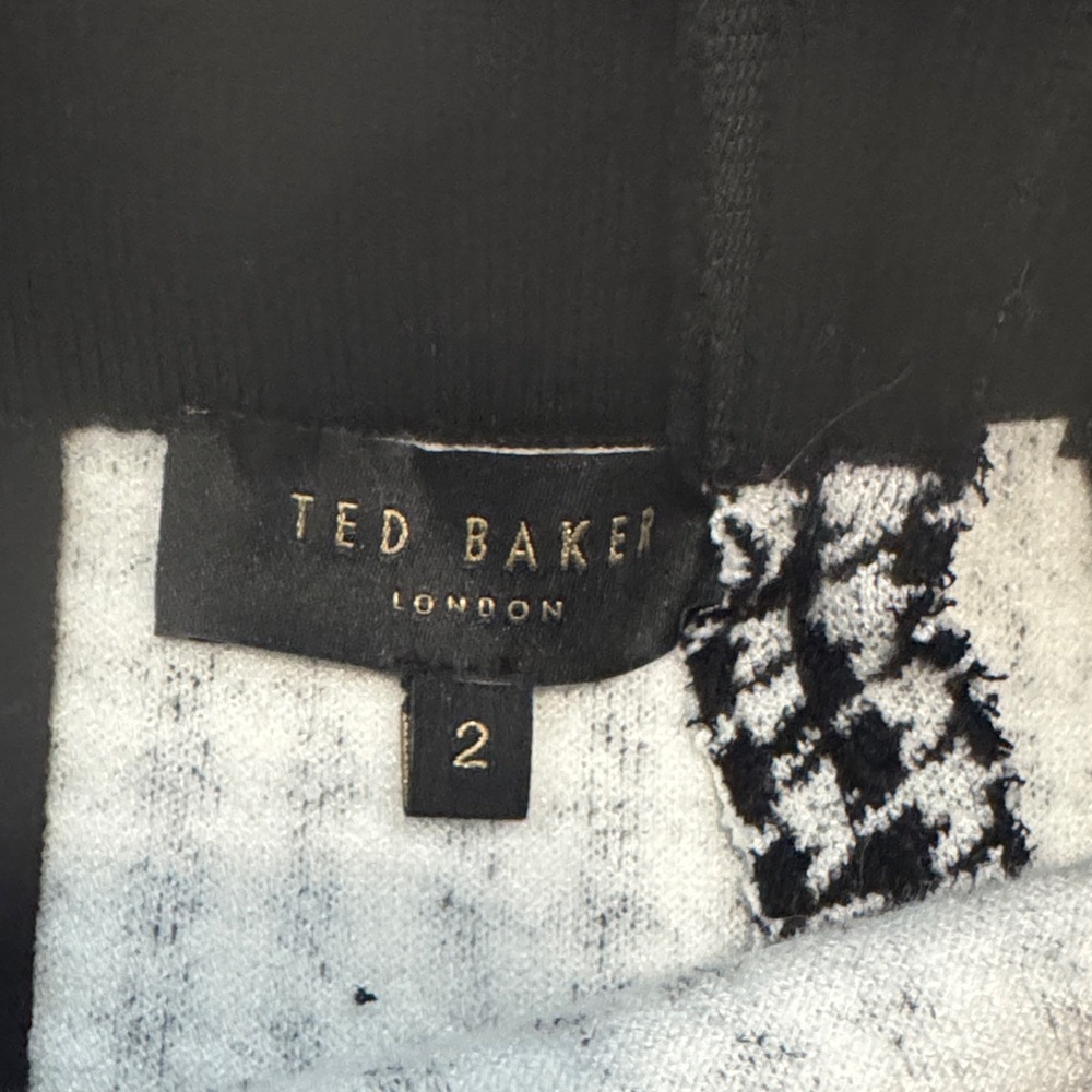 TED BAKER Atlassy houndstooth jacquard midi skirt size 2 (medium) - Picture 5 of 10
